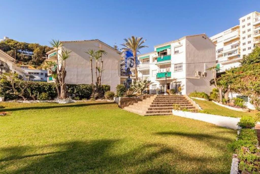 Playa Carihuela By Hdc Apartments Torremolinos Esterno foto