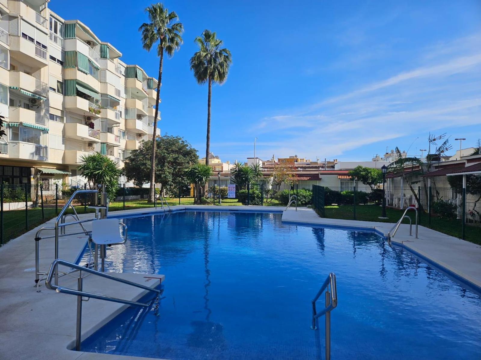 Playa Carihuela By Hdc Apartments Torremolinos Esterno foto